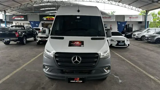 MERCEDES-BENZ SPRINTER 2.0 CDI DIESEL VAN 517 TA EXTRA LONGO 18L MANUAL