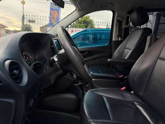 MERCEDES-BENZ-VITO-2016