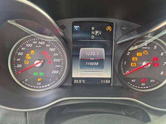 MERCEDES-BENZ-C 180-1.6 CGI AVANTGARDE 16V TURBO GASOLINA 4P AUTOMÁTICO MERCEDES-BENZ-C 180-2016