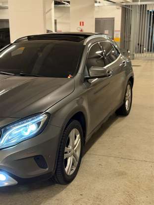 MERCEDES-BENZ-GLA 200-2016