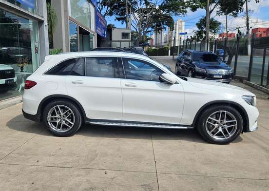 MERCEDES-BENZ-GLC 250-2018
