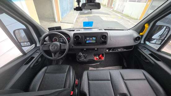 MERCEDES-BENZ-SPRINTER-2022