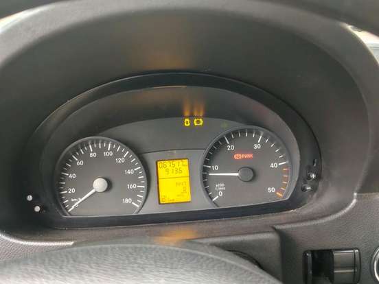 MERCEDES-BENZ-SPRINTER-2.2 CDI DIESEL FURGÃO 415 LONGO MANUAL MERCEDES-BENZ-SPRINTER-2019