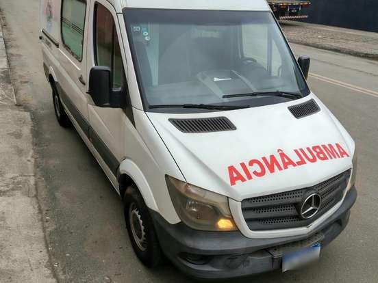 MERCEDES-BENZ-SPRINTER-2.2 CDI DIESEL FURGÃO 415 LONGO MANUAL MERCEDES-BENZ-SPRINTER-2019