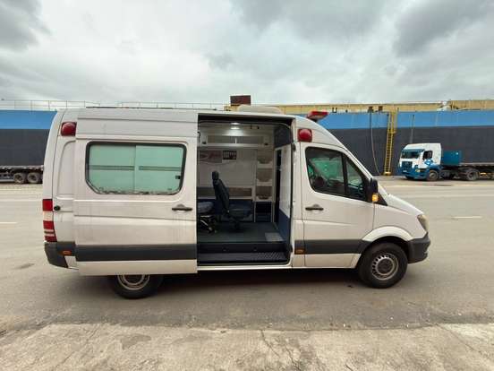 MERCEDES-BENZ-SPRINTER-2.2 CDI DIESEL FURGÃO 415 LONGO MANUAL MERCEDES-BENZ-SPRINTER-2019