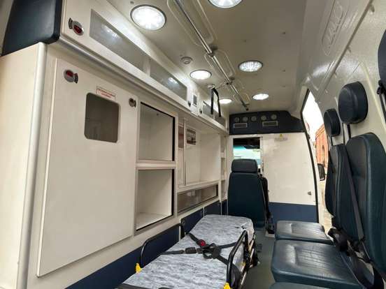 MERCEDES-BENZ-SPRINTER-2.2 CDI DIESEL FURGÃO 415 LONGO MANUAL MERCEDES-BENZ-SPRINTER-2019