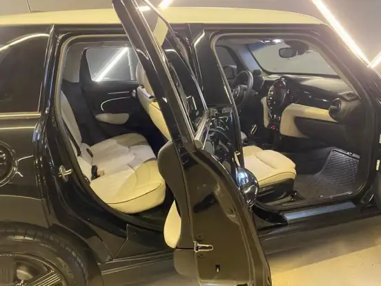 MINI-COOPER-2023