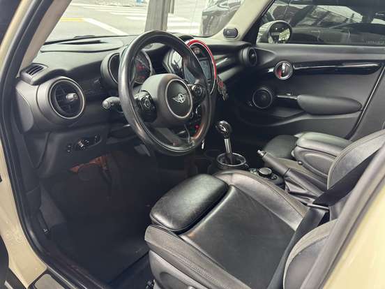 MINI-COOPER-2015