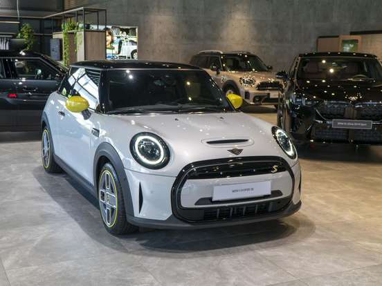 MINI-COOPER-SE SPORT 2P ELÉTRICO MINI-COOPER-2022