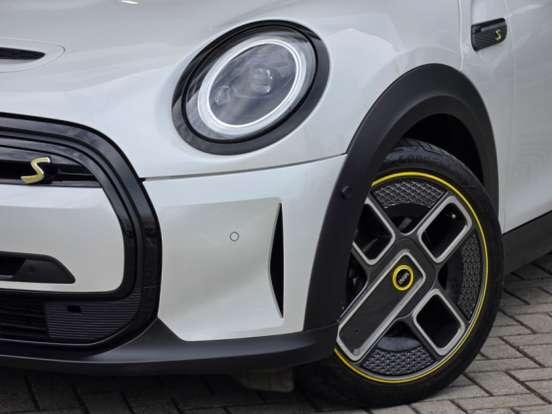 MINI-COOPER-2023