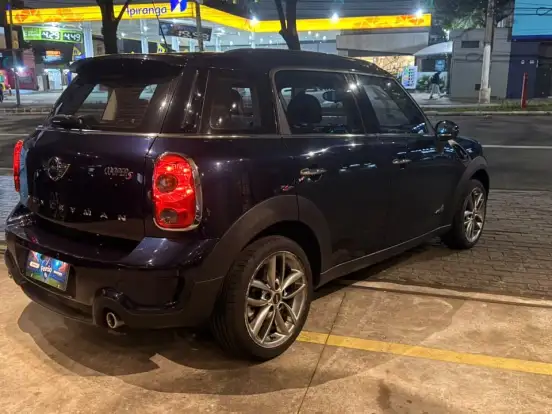 MINI-COUNTRYMAN-1.6 S ALL4 4X4 16V 184CV TURBO GASOLINA 4P AUTOMÁTICO MINI-COUNTRYMAN-2013