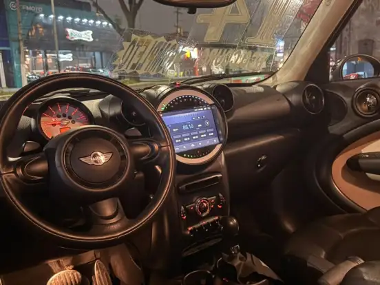 MINI-COUNTRYMAN-1.6 S ALL4 4X4 16V 184CV TURBO GASOLINA 4P AUTOMÁTICO MINI-COUNTRYMAN-2013