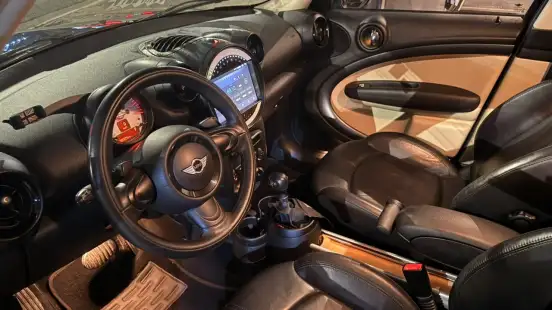 MINI-COUNTRYMAN-2013