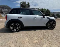 MINI COOPER 1.6 S CLUBMAN HAMPTON 16V TURBO GASOLINA 3P AUTOMÁTICO MINI COOPER 1.6 S CLUBMAN HAMPTON 16V TURBO GASOLINA 3P AUTOMÁTICO