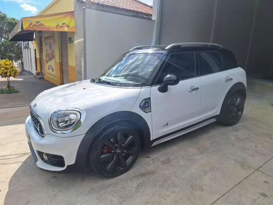 MINI-COOPER-2.0 S CLUBMAN 16V TURBO GASOLINA 4P AUTOMÁTICO MINI-COOPER-2018