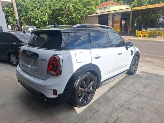 MINI-COOPER-2.0 S CLUBMAN 16V TURBO GASOLINA 4P AUTOMÁTICO MINI-COOPER-2018