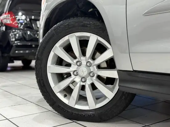 MITSUBISHI-ASX-2014