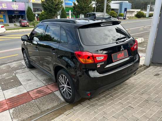 MITSUBISHI-ASX-2017