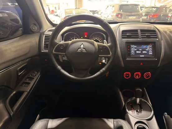 MITSUBISHI-ASX-2015