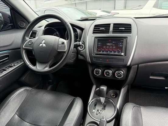 MITSUBISHI-ASX-2017