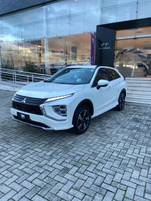 MITSUBISHI-ECLIPSE CROSS-2024