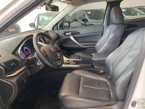 MITSUBISHI-ECLIPSE CROSS-1.5 MIVEC TURBO GASOLINA HPE CVT MITSUBISHI-ECLIPSE CROSS-2024