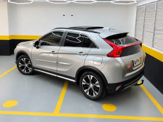 MITSUBISHI-ECLIPSE CROSS-1.5 MIVEC TURBO GASOLINA HPE-S AWD CVT MITSUBISHI-ECLIPSE CROSS-2019