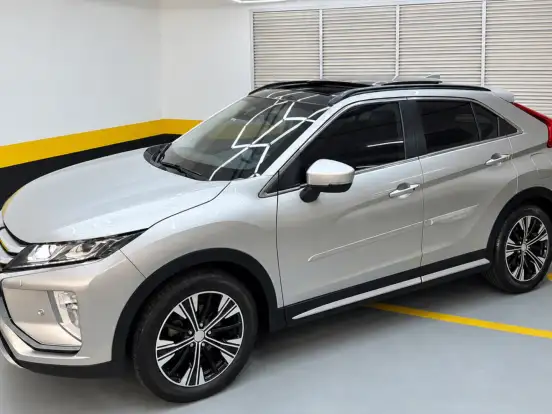 MITSUBISHI-ECLIPSE CROSS-1.5 MIVEC TURBO GASOLINA HPE-S AWD CVT MITSUBISHI-ECLIPSE CROSS-2019