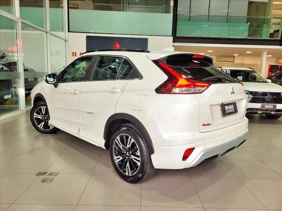 MITSUBISHI-ECLIPSE CROSS-1.5 MIVEC TURBO GASOLINA HPE CVT MITSUBISHI-ECLIPSE CROSS-2023