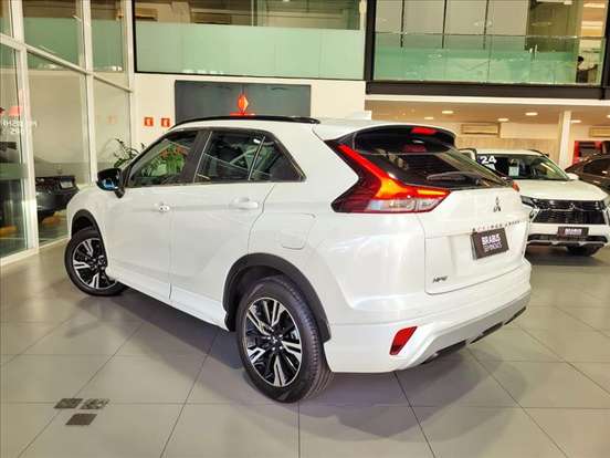 MITSUBISHI-ECLIPSE CROSS-1.5 MIVEC TURBO GASOLINA HPE CVT MITSUBISHI-ECLIPSE CROSS-2024
