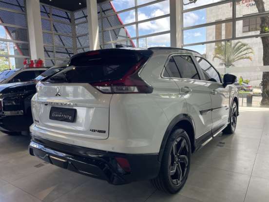 MITSUBISHI-ECLIPSE CROSS-1.5 MIVEC TURBO GASOLINA HPE-S BLACK S-AWC CVT MITSUBISHI-ECLIPSE CROSS-2025