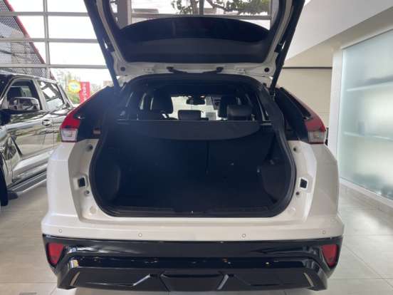 MITSUBISHI-ECLIPSE CROSS-1.5 MIVEC TURBO GASOLINA HPE-S BLACK S-AWC CVT MITSUBISHI-ECLIPSE CROSS-2025