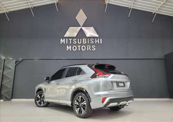 MITSUBISHI-ECLIPSE CROSS-2023