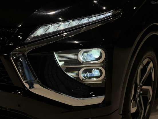 MITSUBISHI-ECLIPSE CROSS-1.5 MIVEC TURBO GASOLINA HPE-S S-AWC CVT MITSUBISHI-ECLIPSE CROSS-2025