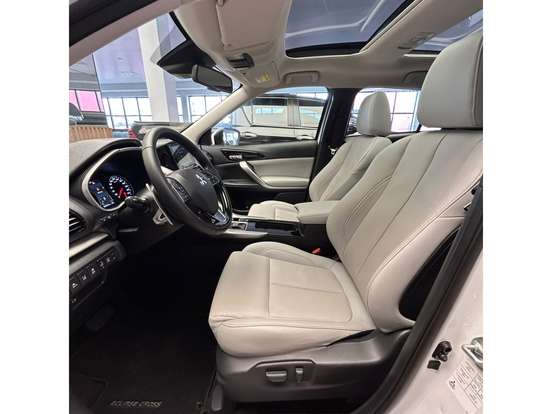 MITSUBISHI-ECLIPSE CROSS-1.5 MIVEC TURBO GASOLINA HPE-S S-AWC CVT MITSUBISHI-ECLIPSE CROSS-2024