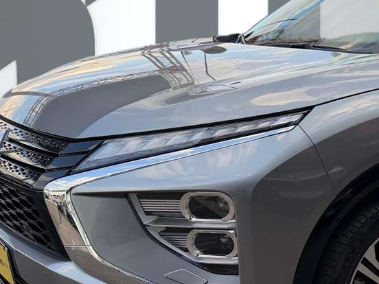 MITSUBISHI-ECLIPSE CROSS-2024