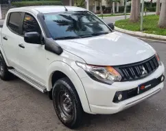 MITSUBISHI L200 TRITON 2.4 16V TURBO DIESEL GL CD 4X4 MANUAL MITSUBISHI L200 TRITON 2.4 16V TURBO DIESEL GL CD 4X4 MANUAL