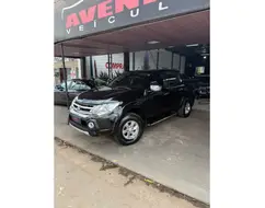 MITSUBISHI L200 TRITON 2.4 16V TURBO DIESEL SPORT HPE TOP CD 4P 4X4 AUTOMÁTICO MITSUBISHI L200 TRITON 2.4 16V TURBO DIESEL SPORT HPE TOP CD 4P 4X4 AUTOMÁTICO