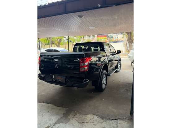 MITSUBISHI-L200 TRITON-2017