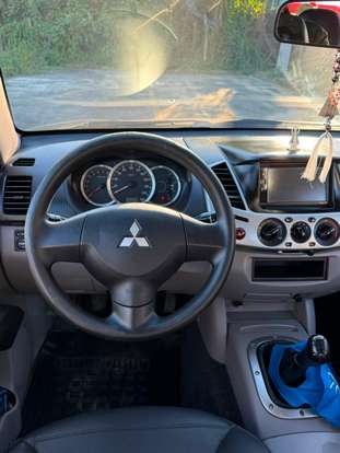 MITSUBISHI-L200 TRITON-2015