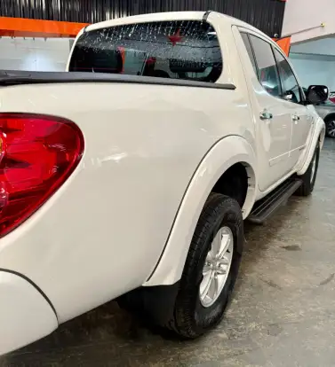 MITSUBISHI-L200 TRITON-2013