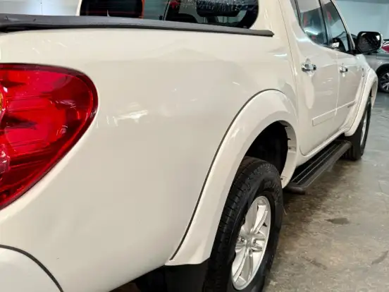 MITSUBISHI-L200 TRITON-3.2 HPE 4X4 CD 16V TURBO INTERCOOLER DIESEL 4P MANUAL MITSUBISHI-L200 TRITON-2013