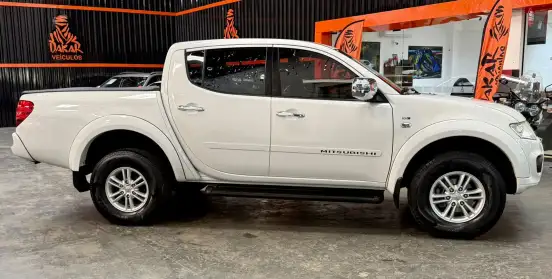 MITSUBISHI-L200 TRITON-2013
