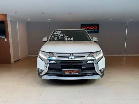 MITSUBISHI-OUTLANDER-2017
