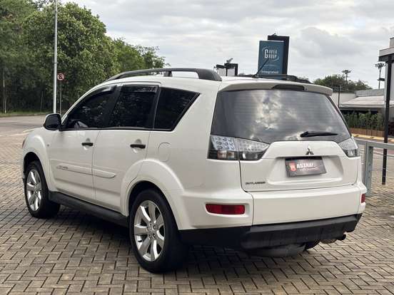 MITSUBISHI-OUTLANDER-2.0 16V GASOLINA 4P AUTOMÁTICO MITSUBISHI-OUTLANDER-2012