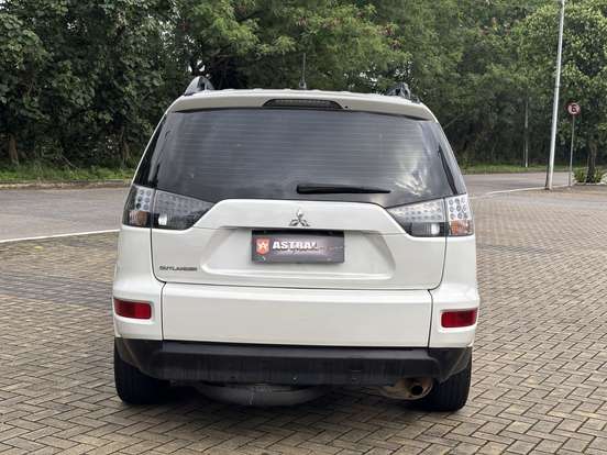 MITSUBISHI-OUTLANDER-2.0 16V GASOLINA 4P AUTOMÁTICO MITSUBISHI-OUTLANDER-2012