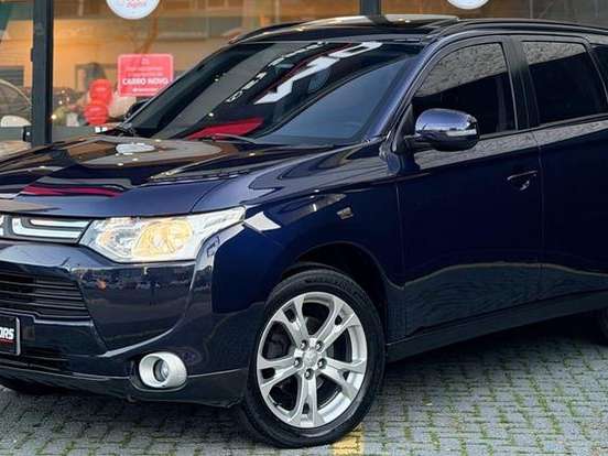 MITSUBISHI-OUTLANDER-2.0 16V GASOLINA 4P AUTOMÁTICO MITSUBISHI-OUTLANDER-2014