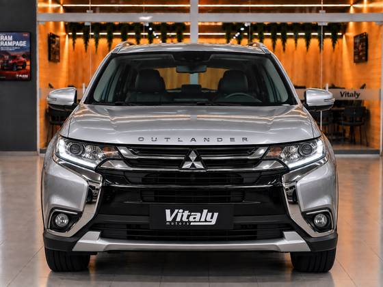 MITSUBISHI OUTLANDER 2.0 MIVEC GASOLINA HPE AUTOMÁTICO