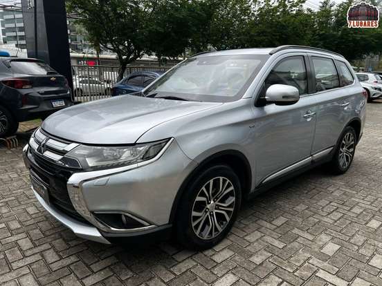 MITSUBISHI-OUTLANDER-2016