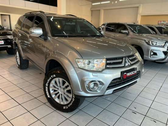MITSUBISHI-PAJERO DAKAR-3.2 HPE 4X4 7 LUGARES 16V TURBO INTERCOOLER DIESEL 4P AUTOMÁTICO MITSUBISHI-PAJERO DAKAR-2014